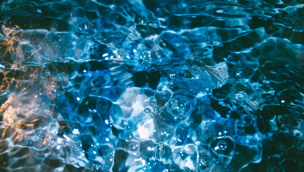 Disinfection method using diamond electrodes