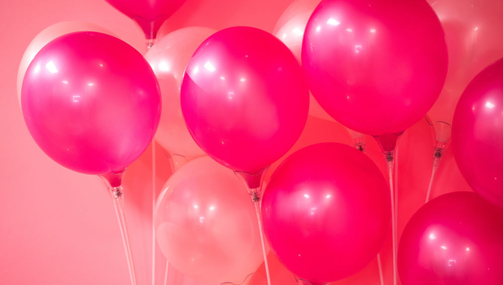 Pink ballons (Photo: Jason Leung on Unsplash)